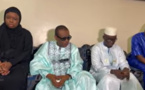 Youssou Ndour chez  Toumani Diabaté Pour Présenter ses condoléances .