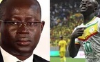 Réunion d'urgence ?   Edouard Mendy, Kalidou Koulibaly, Idrissa Gana Guèye, Sadio Mané, Abdou Diallo, Ismaïla Sarr, Abdoulaye Seck et Augustin Senghor en conclave